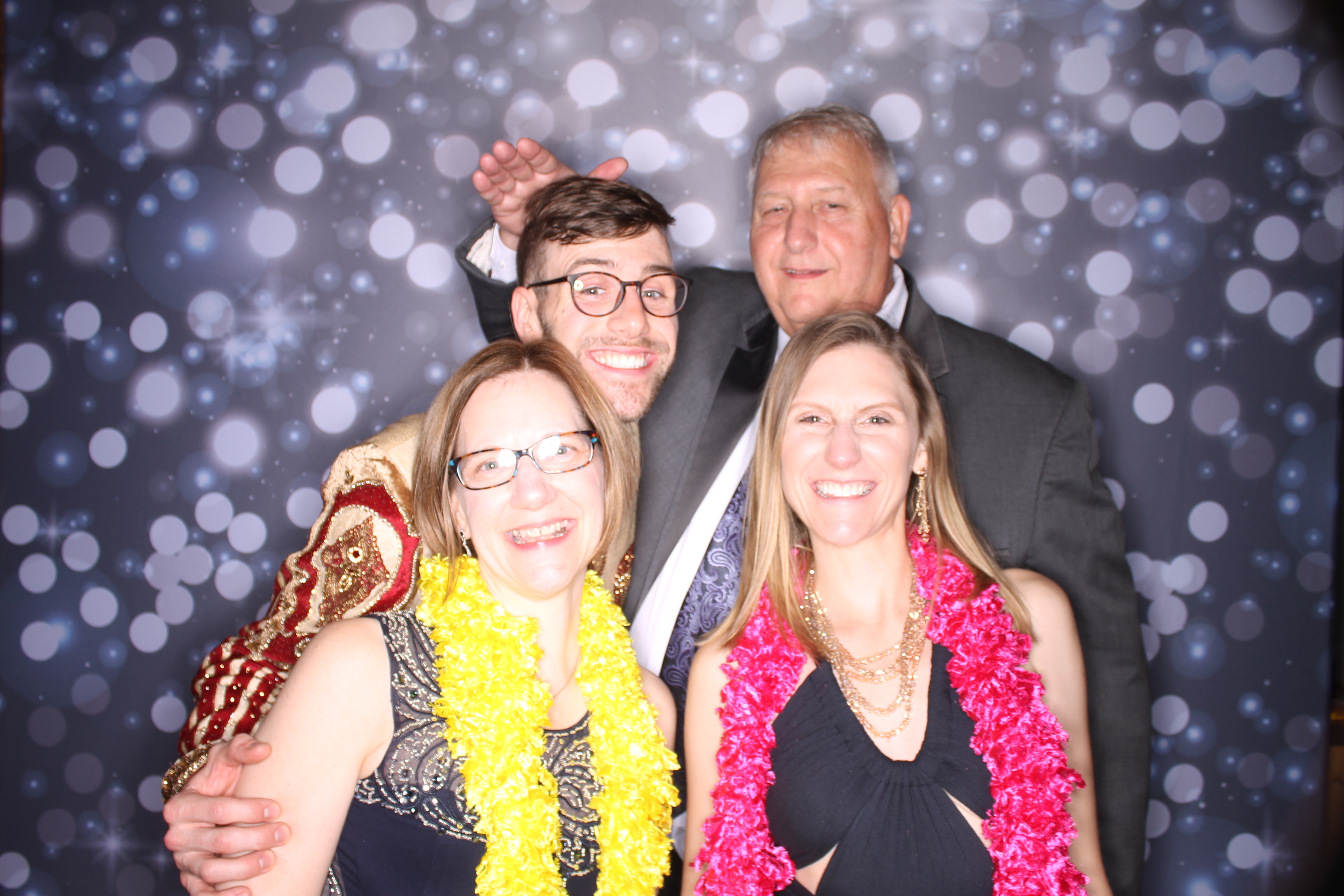 Chris and Shaila's Wedding | View more photos from the event at gallery.photoboothcincy.com/u/PhotoBoothCincy/Chris-and-Shailas-Wedding